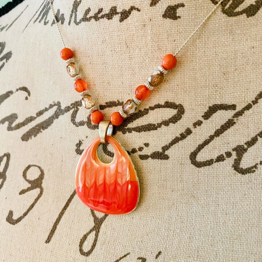 Elegant Orange Pendant Necklace, Bracelet & Earrings Set - Picture 2 of 9